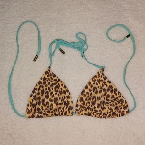 Swim top 🐆